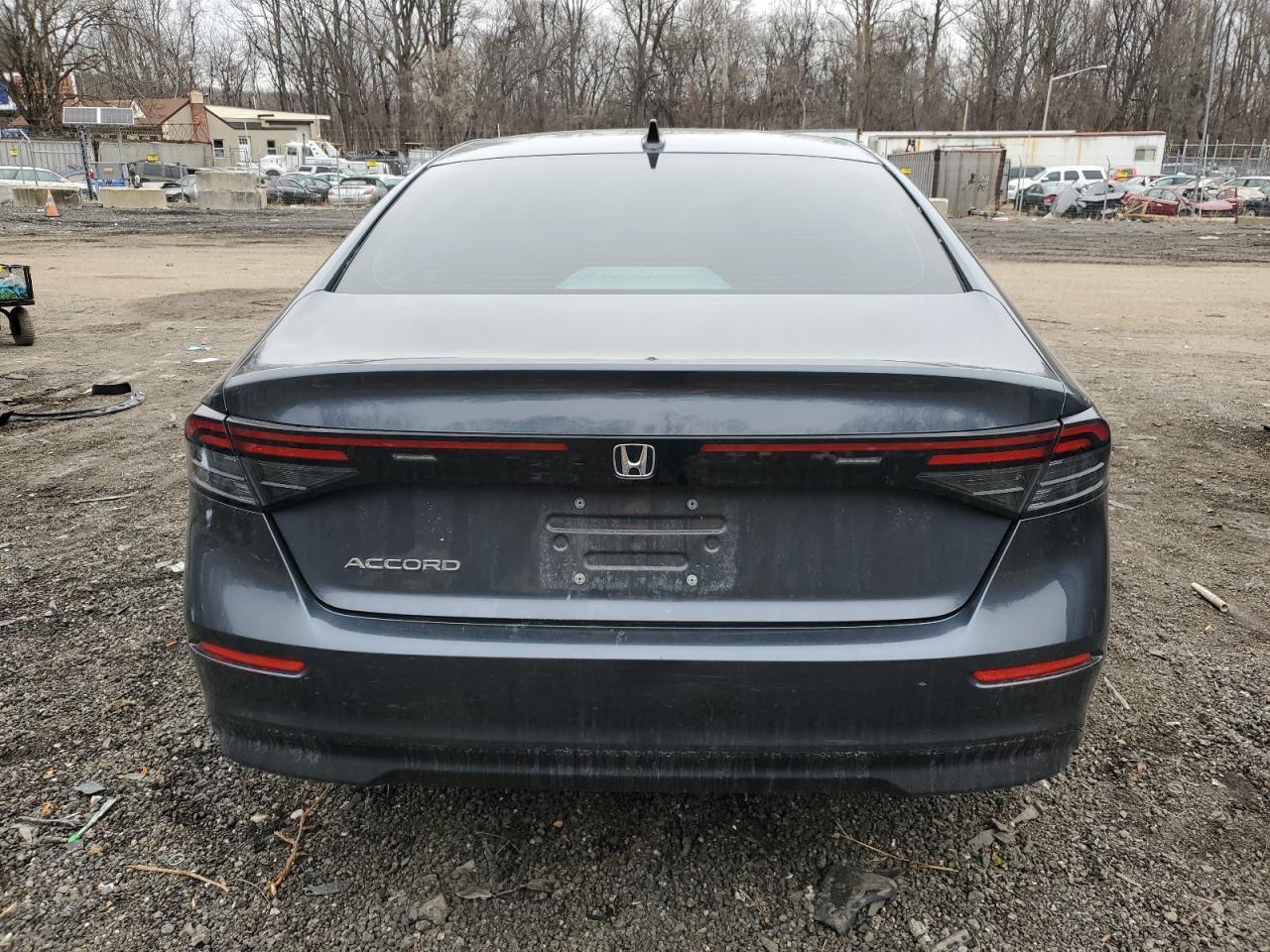 2024 HONDA ACCORD EX - Фото 6
