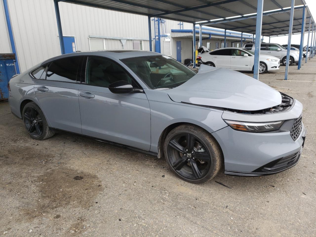 2023 HONDA ACCORD HYB - Image 4