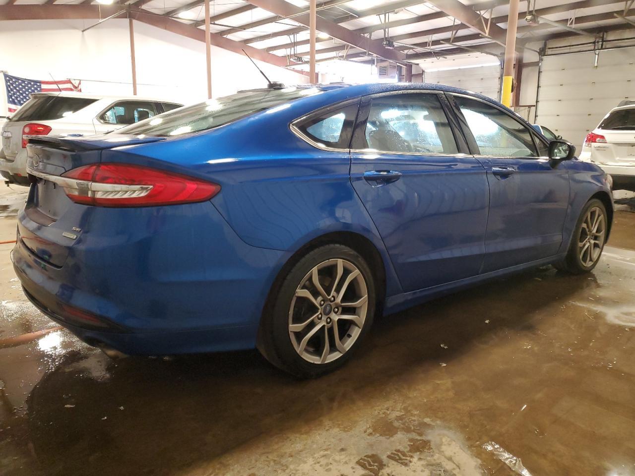 2017 FORD FUSION SE - Фото 3