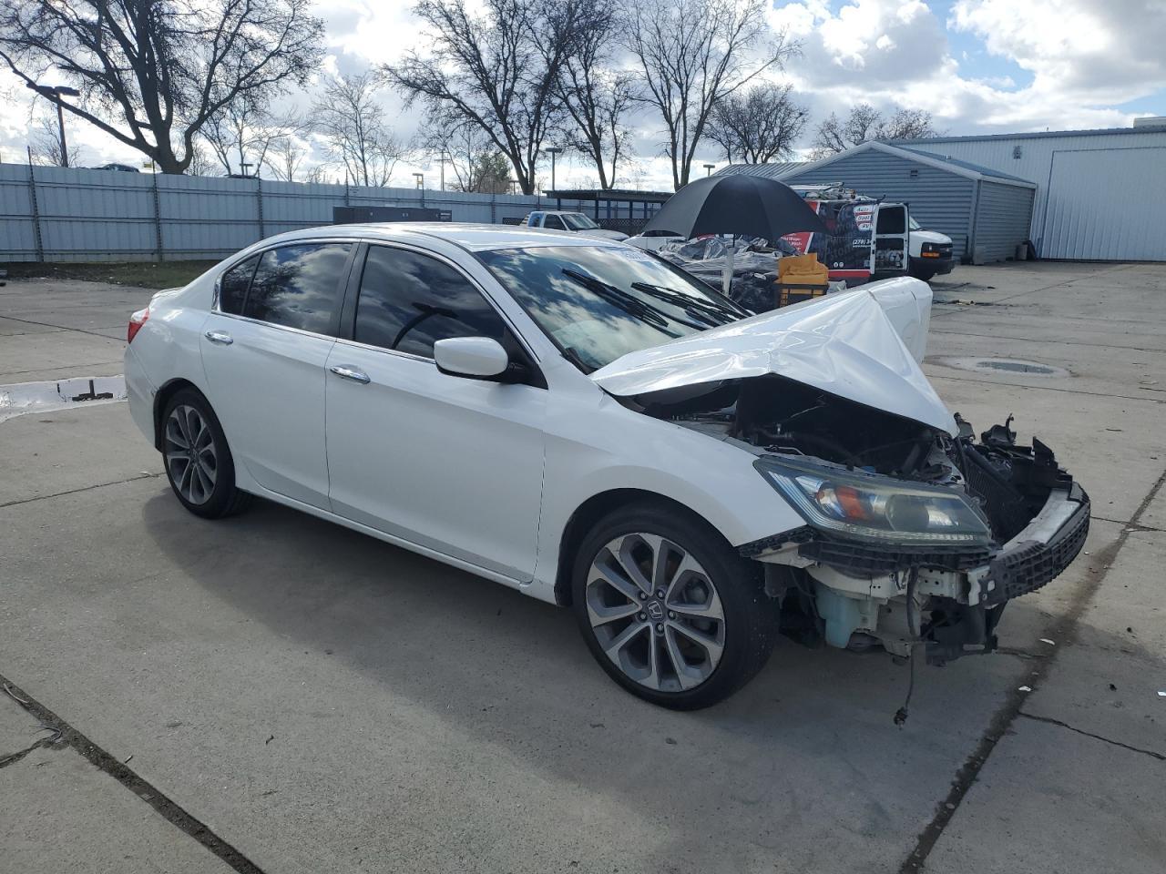 2014 HONDA ACCORD SPO - Фото 4