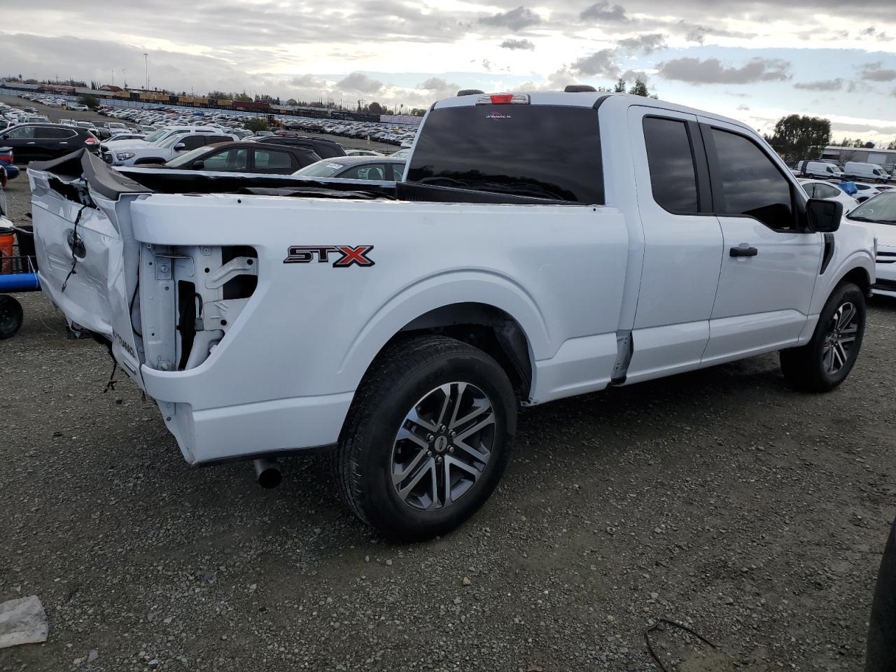 2023 FORD F150 SUPER - Фото 3