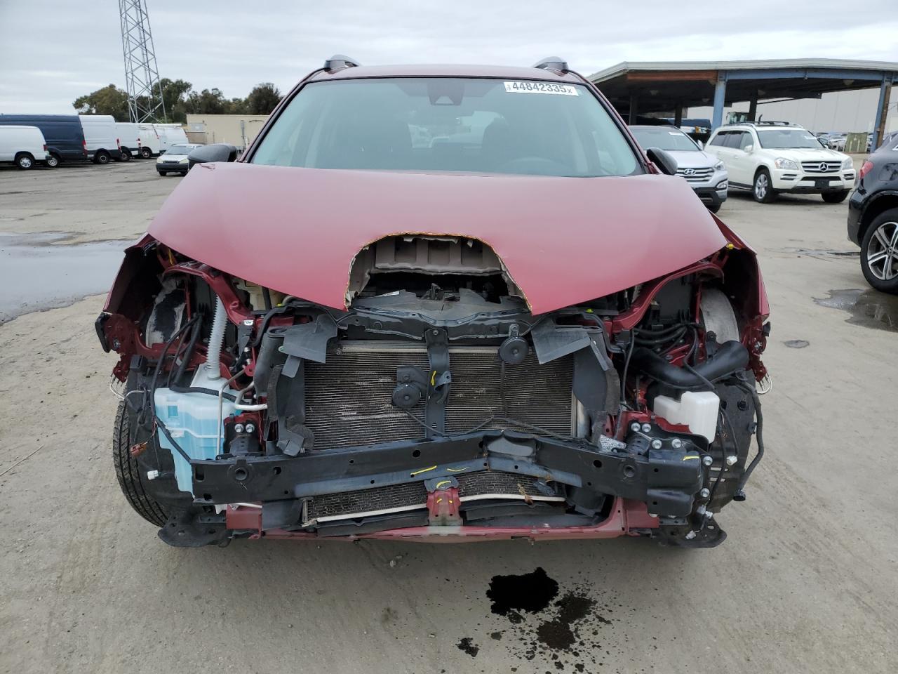 2018 TOYOTA RAV4 LE - Image 5