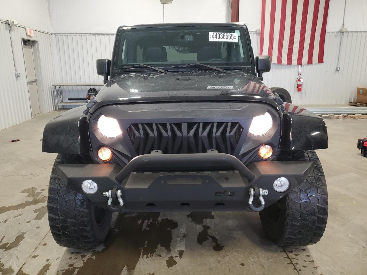 2014 JEEP WRANGLER U - Фото 5