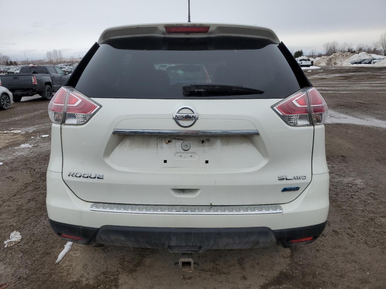 2015 NISSAN ROGUE S - Image 6