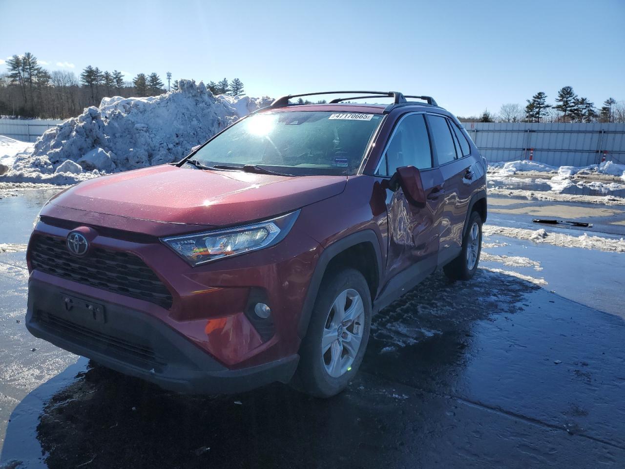 2020 TOYOTA RAV4 XLE