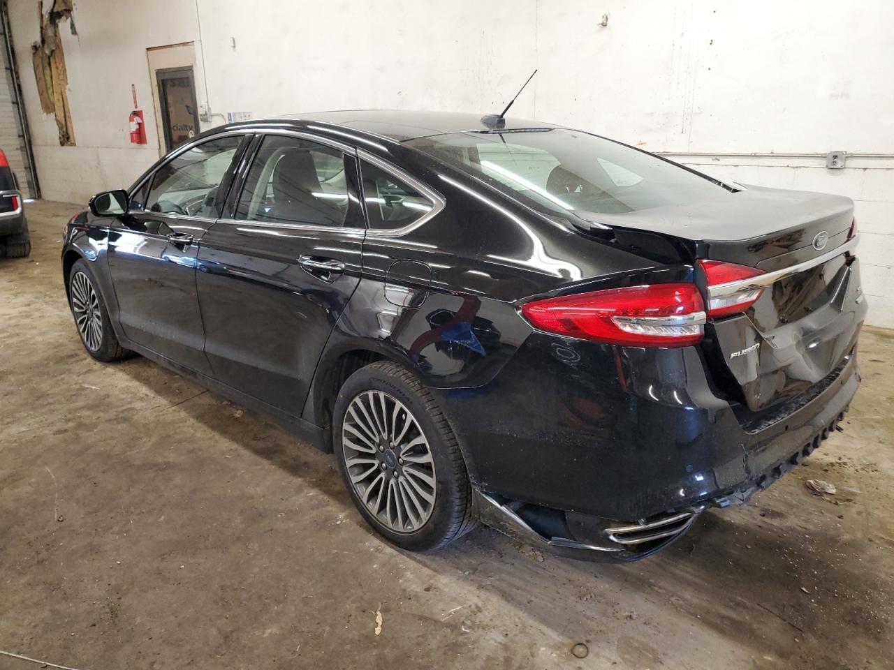 2017 FORD FUSION SE - Image 2