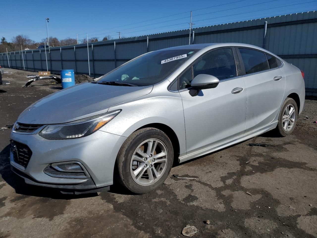 2016 CHEVROLET CRUZE LT