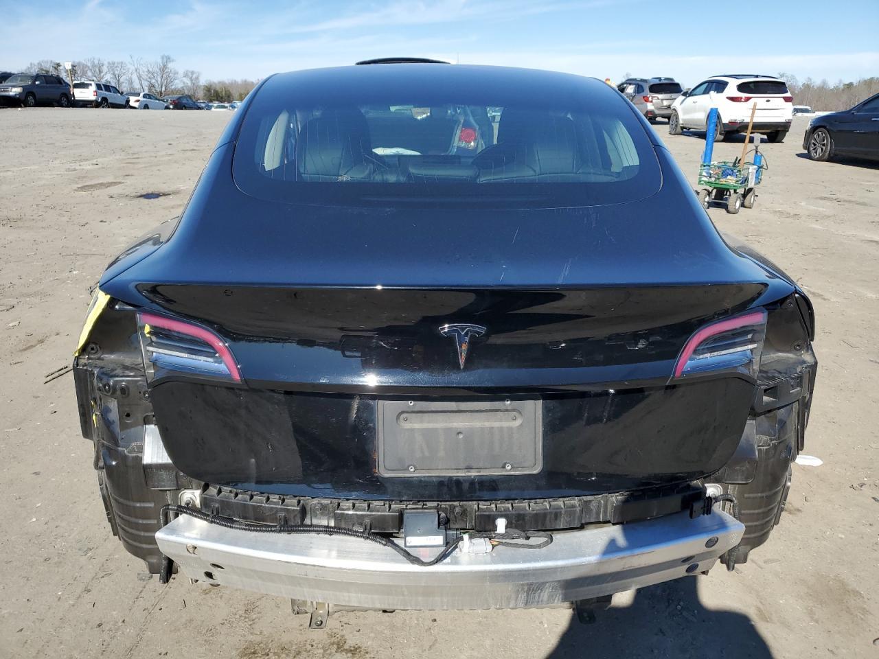 2019 TESLA MODEL 3 - Image 6