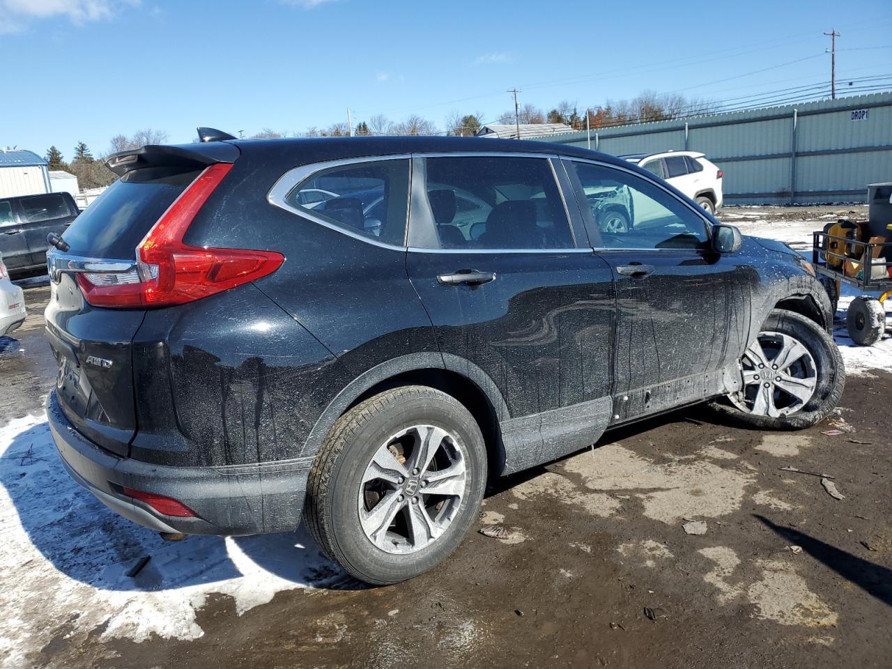 2018 HONDA CR-V LX - Image 3