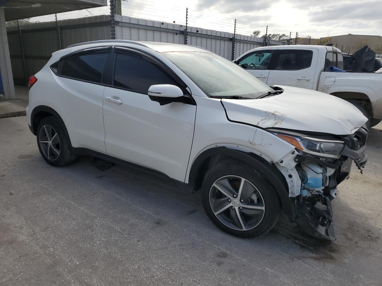 2021 HONDA HR-V EX - Image 4