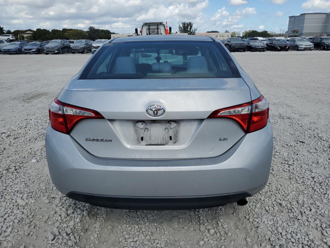 2015 TOYOTA COROLLA L - Image 6