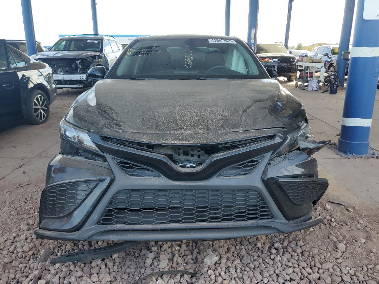 2021 TOYOTA CAMRY SE - Image 5