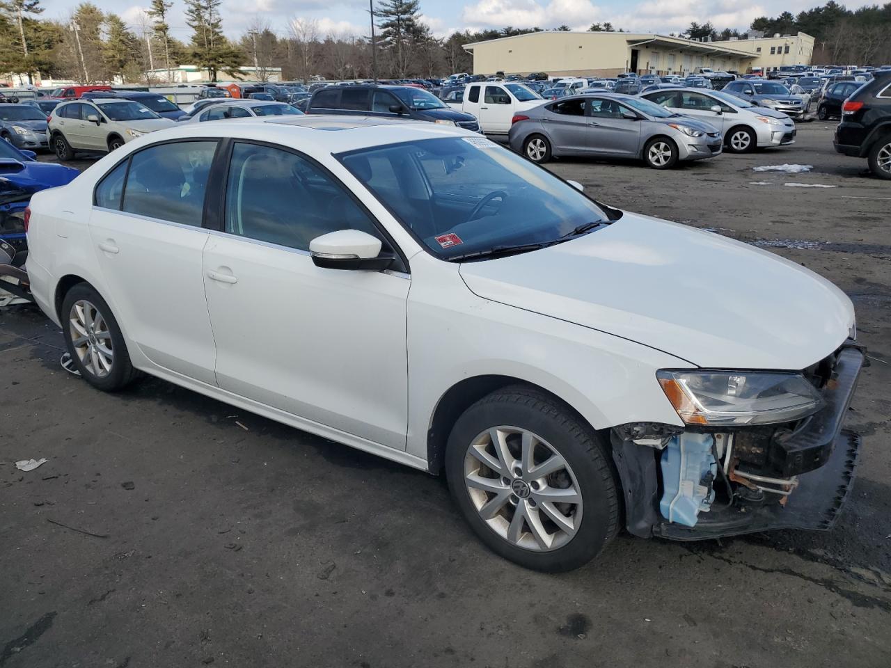 2017 VOLKSWAGEN JETTA SE - Фото 4
