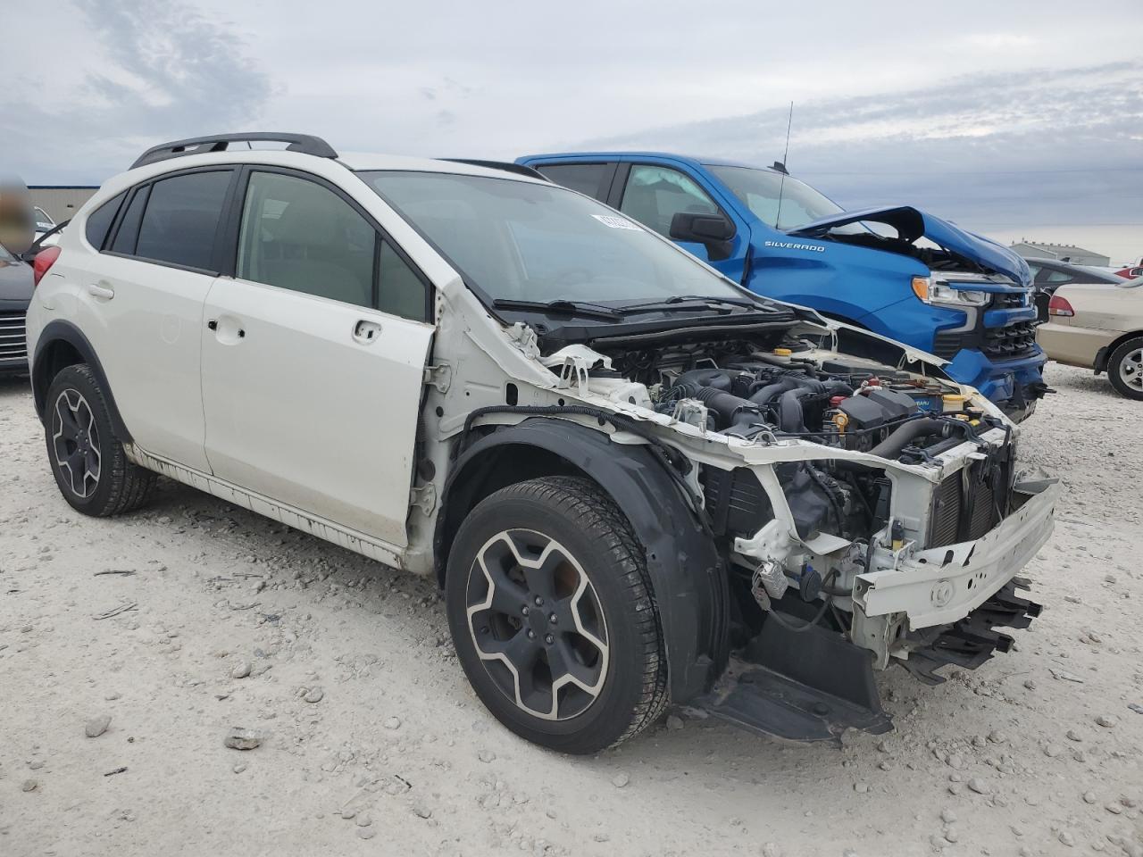 2014 SUBARU XV CROSSTR - Image 4
