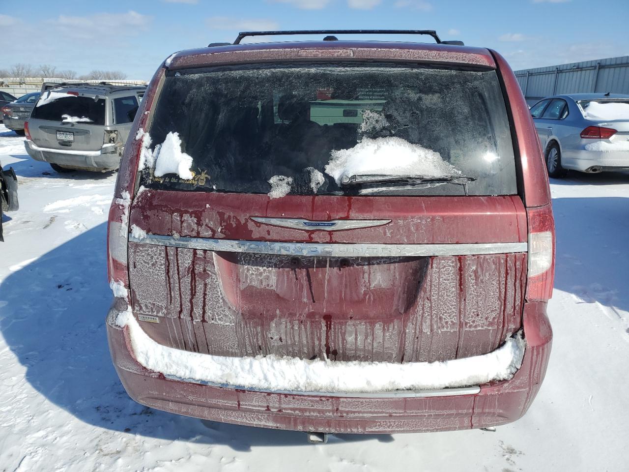 2014 CHRYSLER TOWN & COU - Фото 6