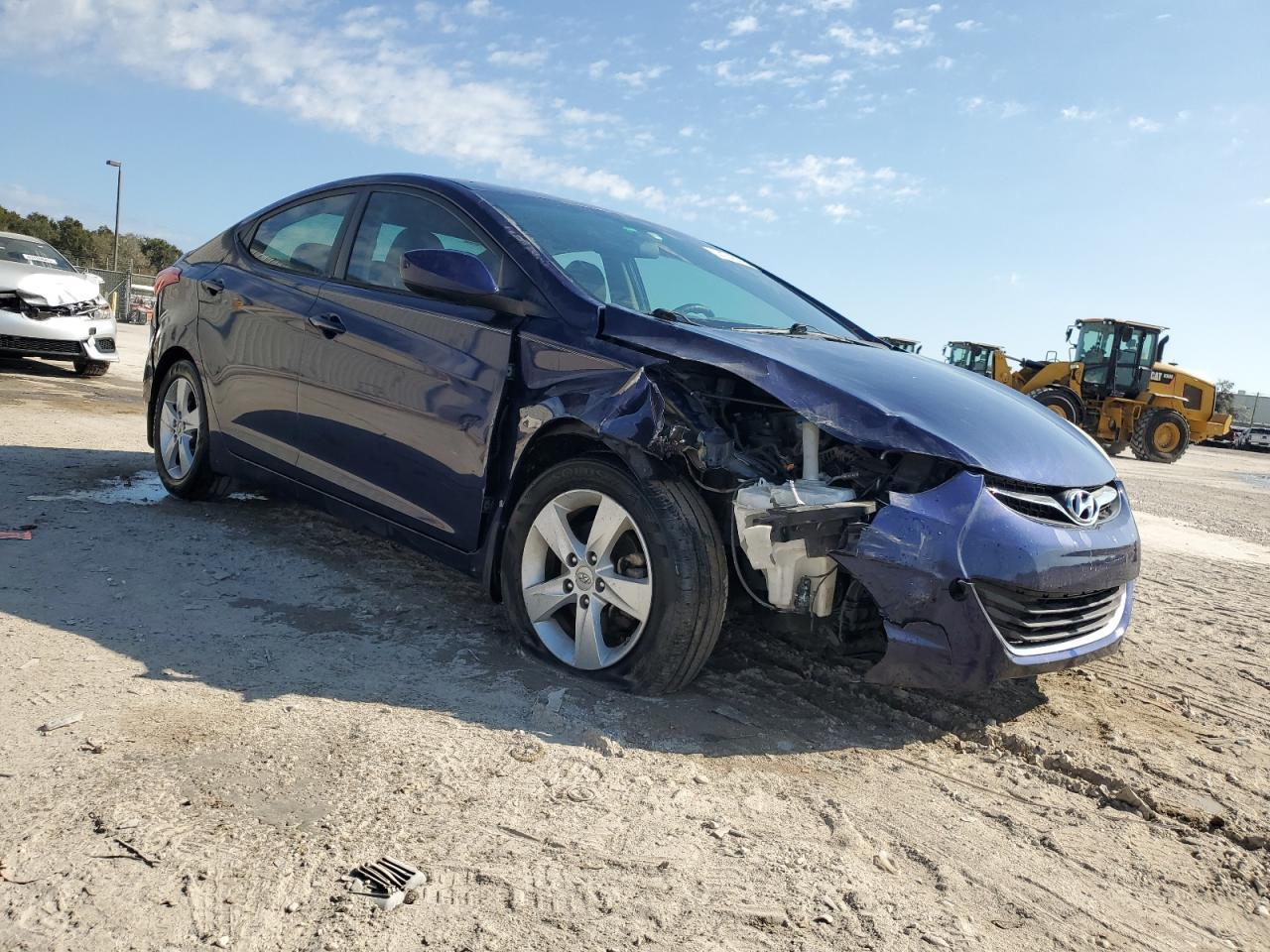 2013 HYUNDAI ELANTRA GL - Image 4