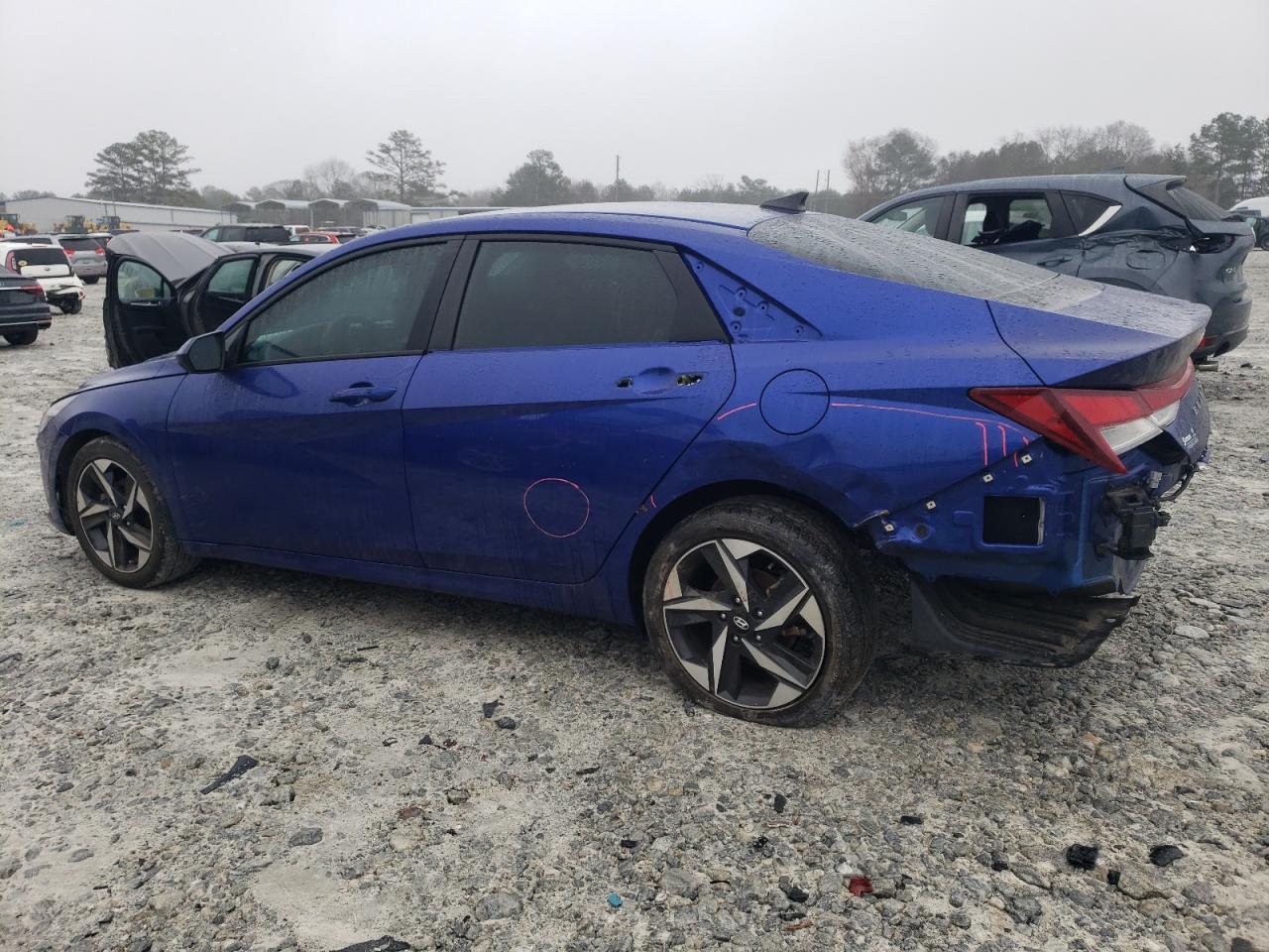 2023 HYUNDAI ELANTRA SE - Фото 2