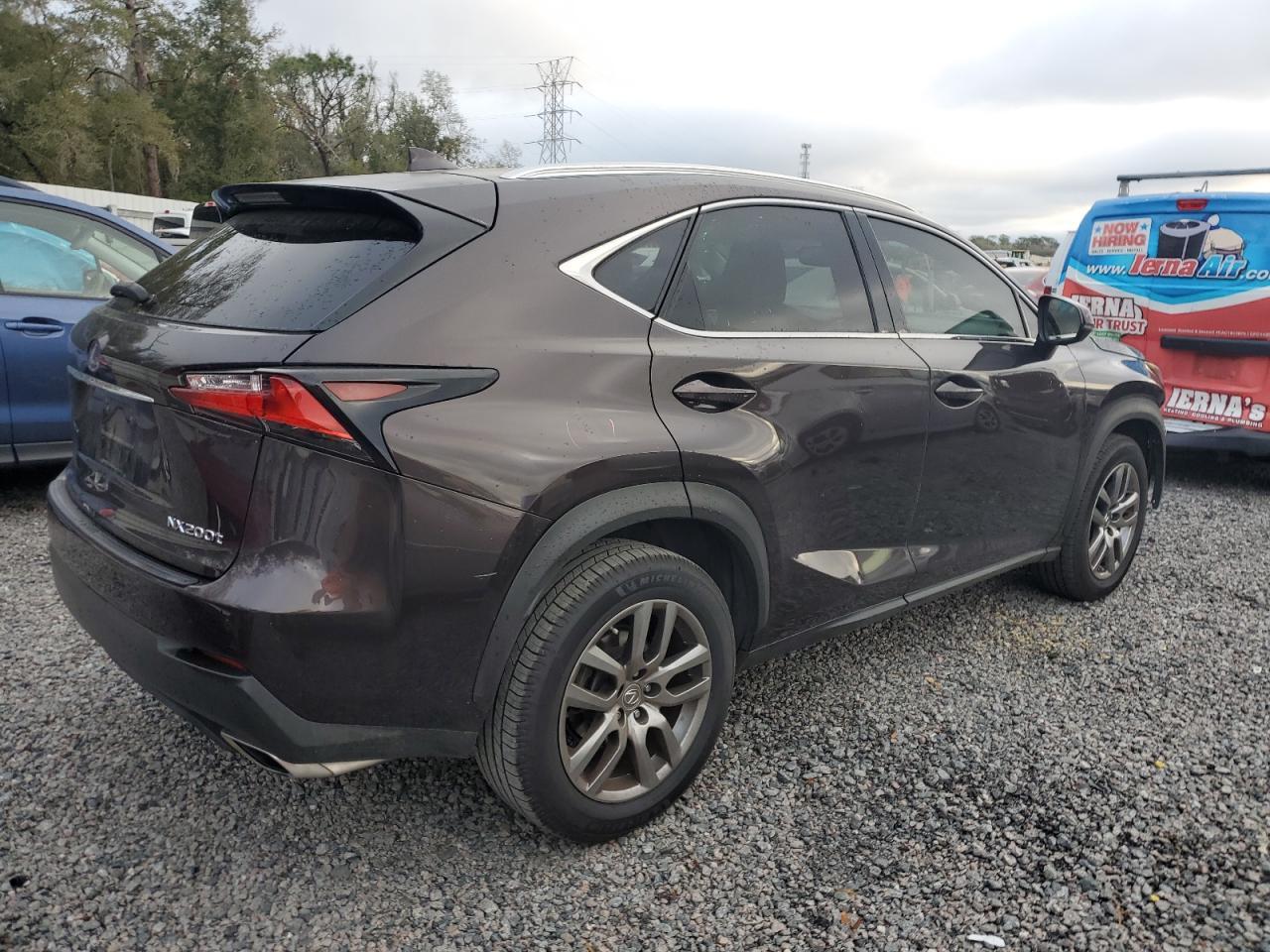 2015 LEXUS NX 200T - Фото 3
