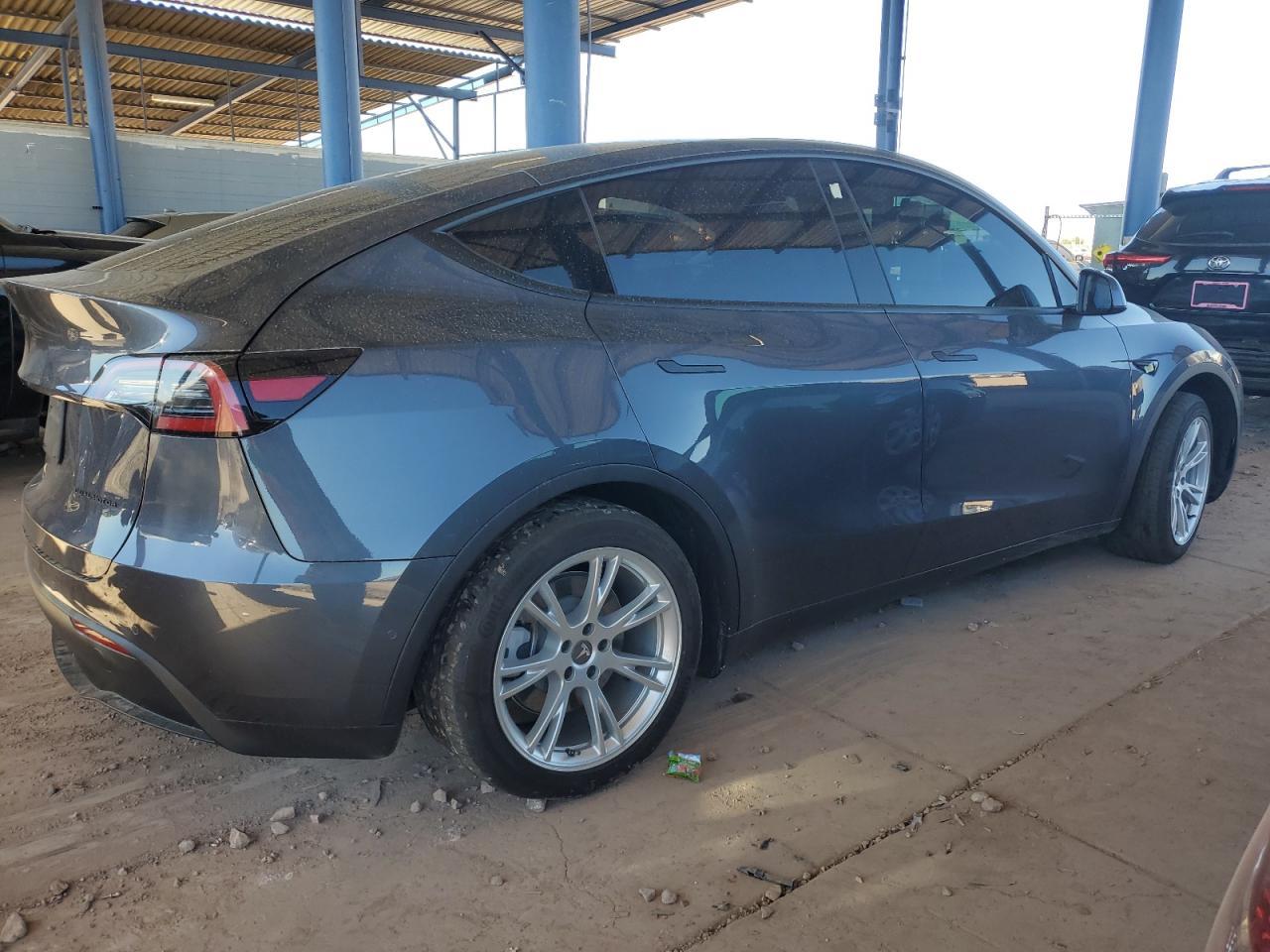 2022 TESLA MODEL Y - Image 3