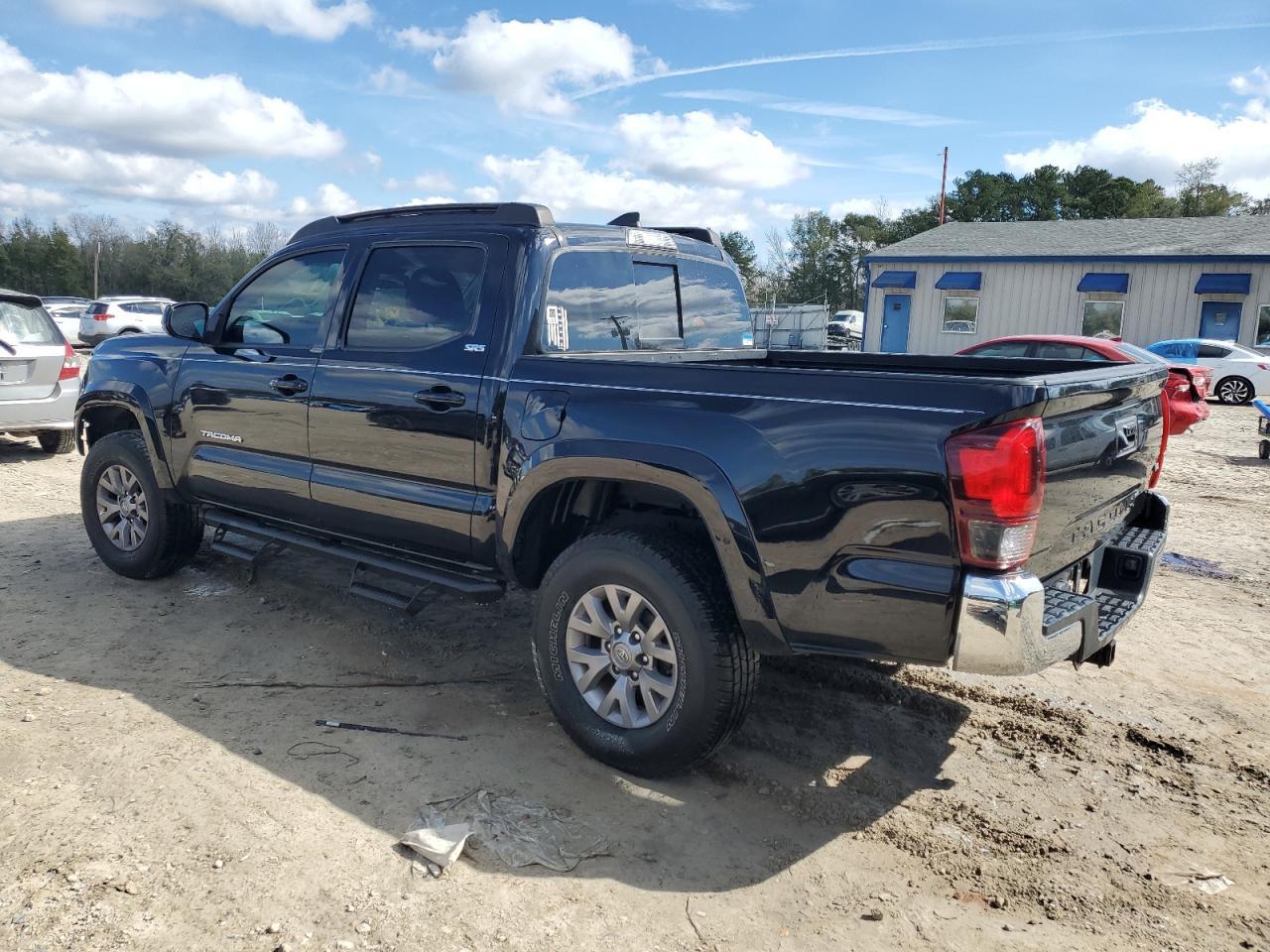 2019 TOYOTA TACOMA DOU - Фото 2