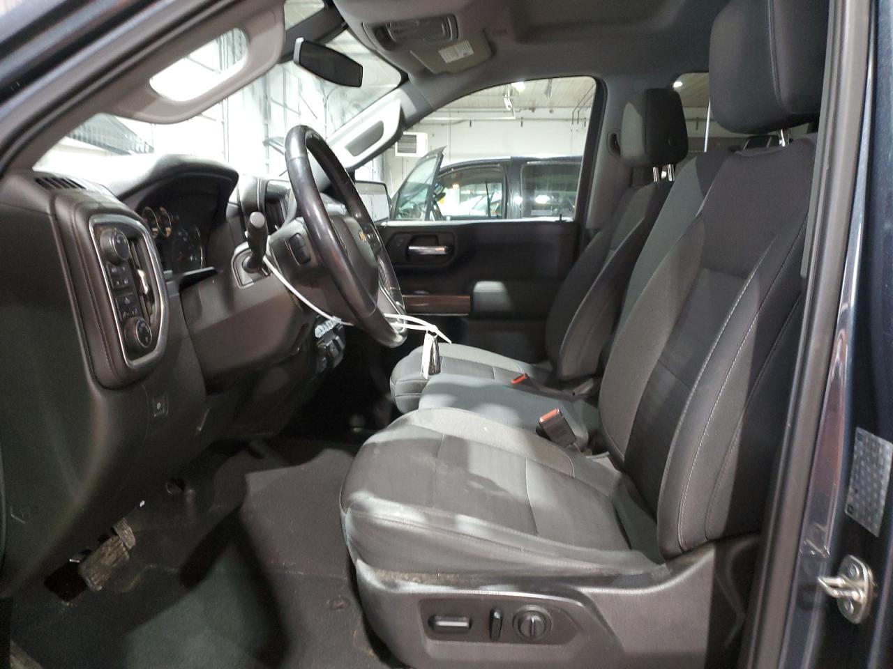 2019 CHEVROLET SILVERADO - Фото 7