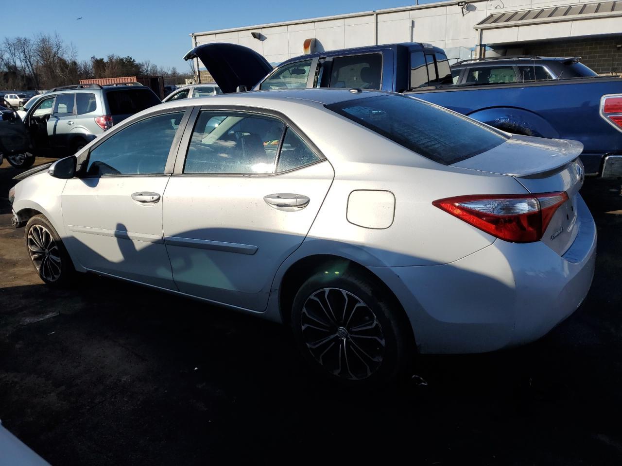 2014 TOYOTA COROLLA L - Фото 2