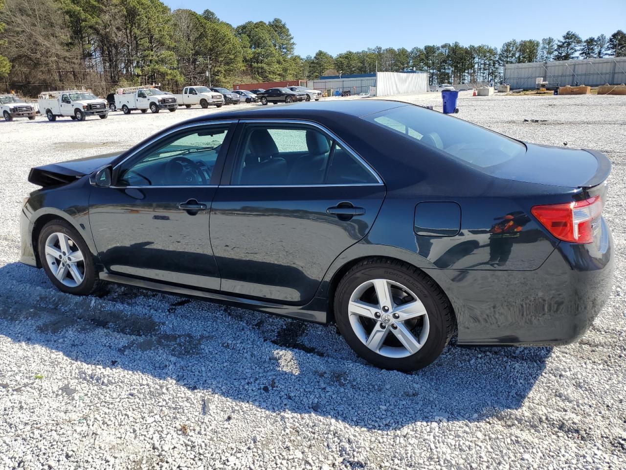 2013 TOYOTA CAMRY L - Image 2
