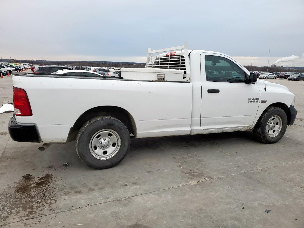 2017 RAM 1500 ST - Фото 3