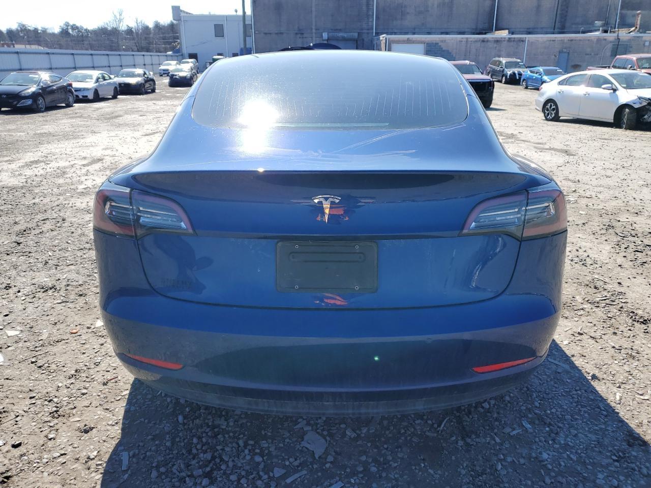 2019 TESLA MODEL 3 - Image 6