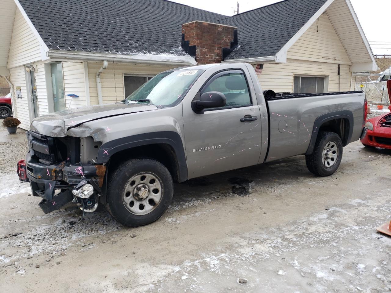 2013 CHEVROLET SILVERADO
