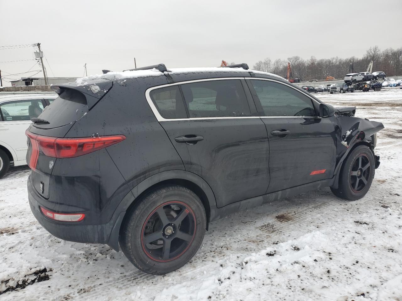 2017 KIA SPORTAGE L - Image 3