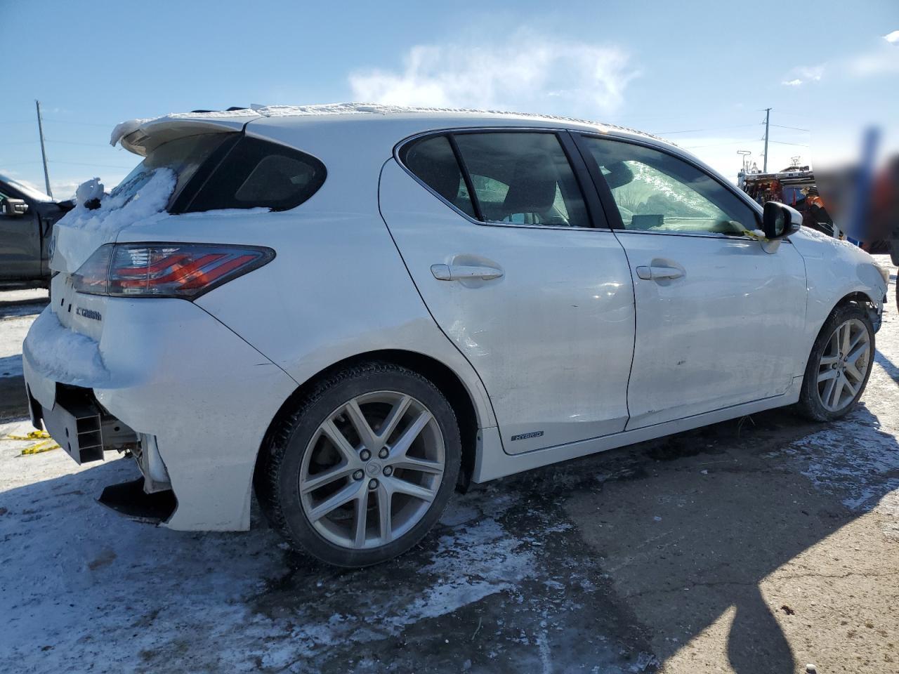 2016 LEXUS CT 200 - Image 3