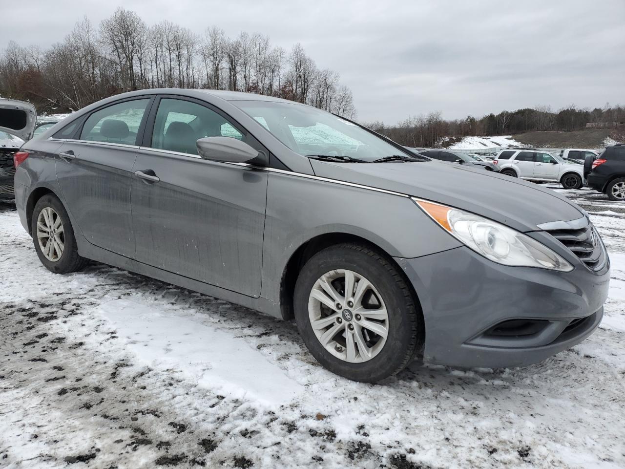2013 HYUNDAI SONATA GLS - Image 4