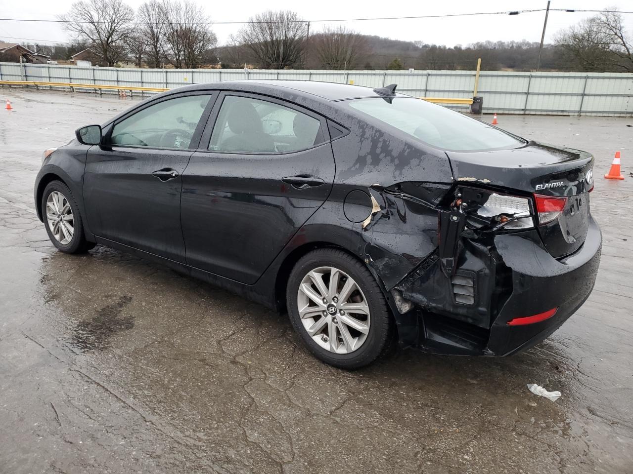 2015 HYUNDAI ELANTRA SE - Image 2