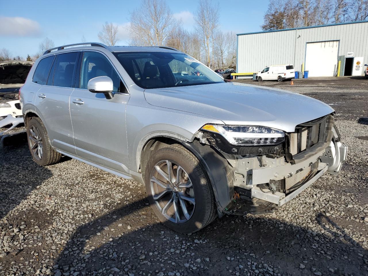 2016 VOLVO XC90 T6 - Фото 4