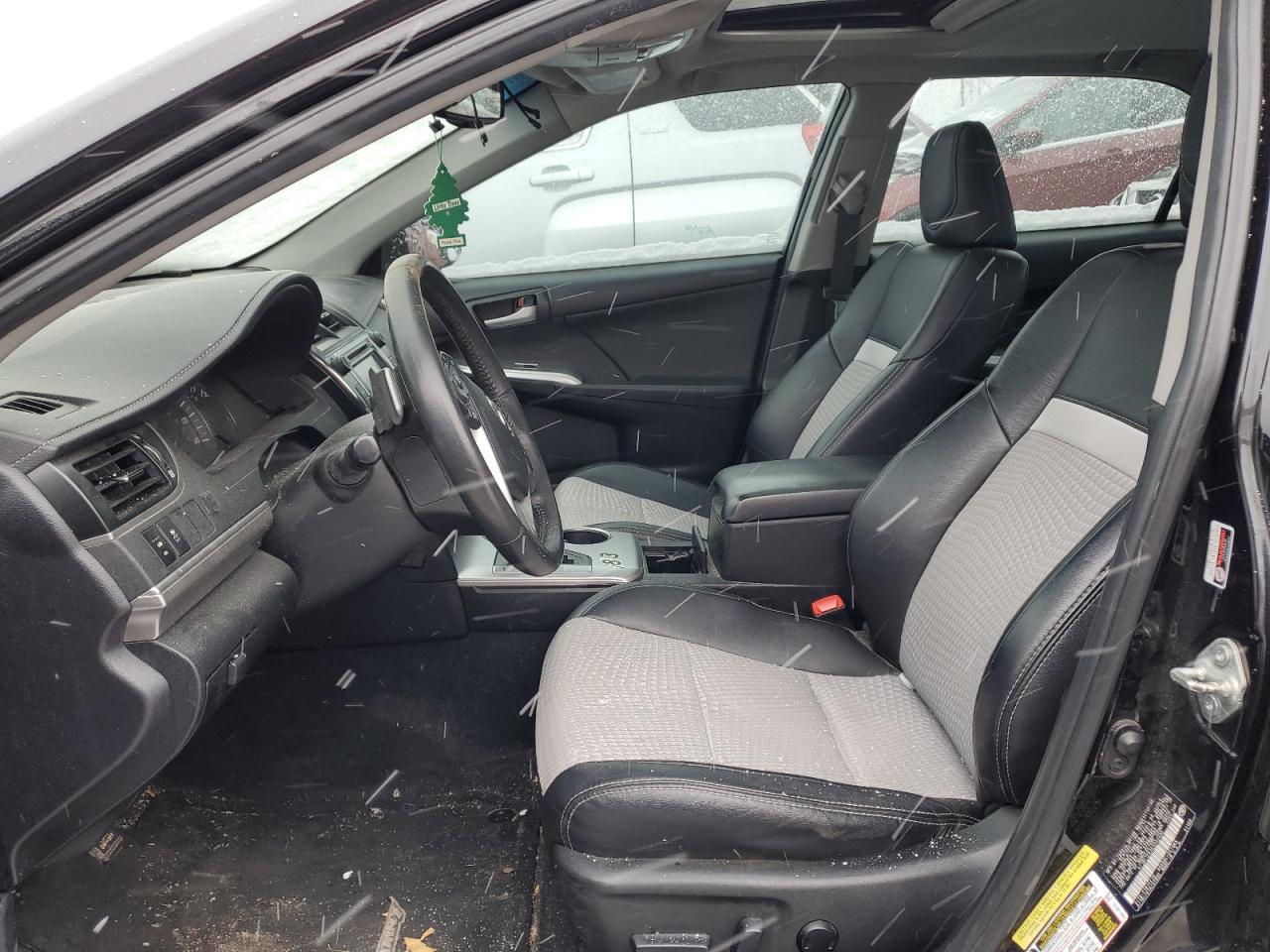 2014 TOYOTA CAMRY L - Фото 7