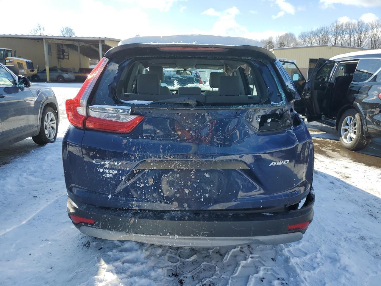 2018 HONDA CR-V LX - Image 6