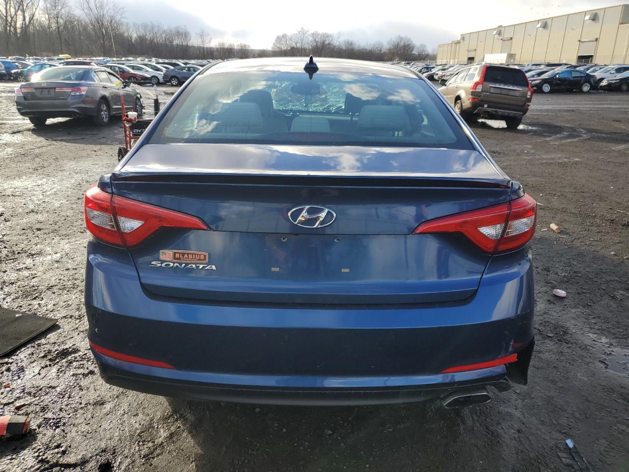 2017 HYUNDAI SONATA SE - Фото 6