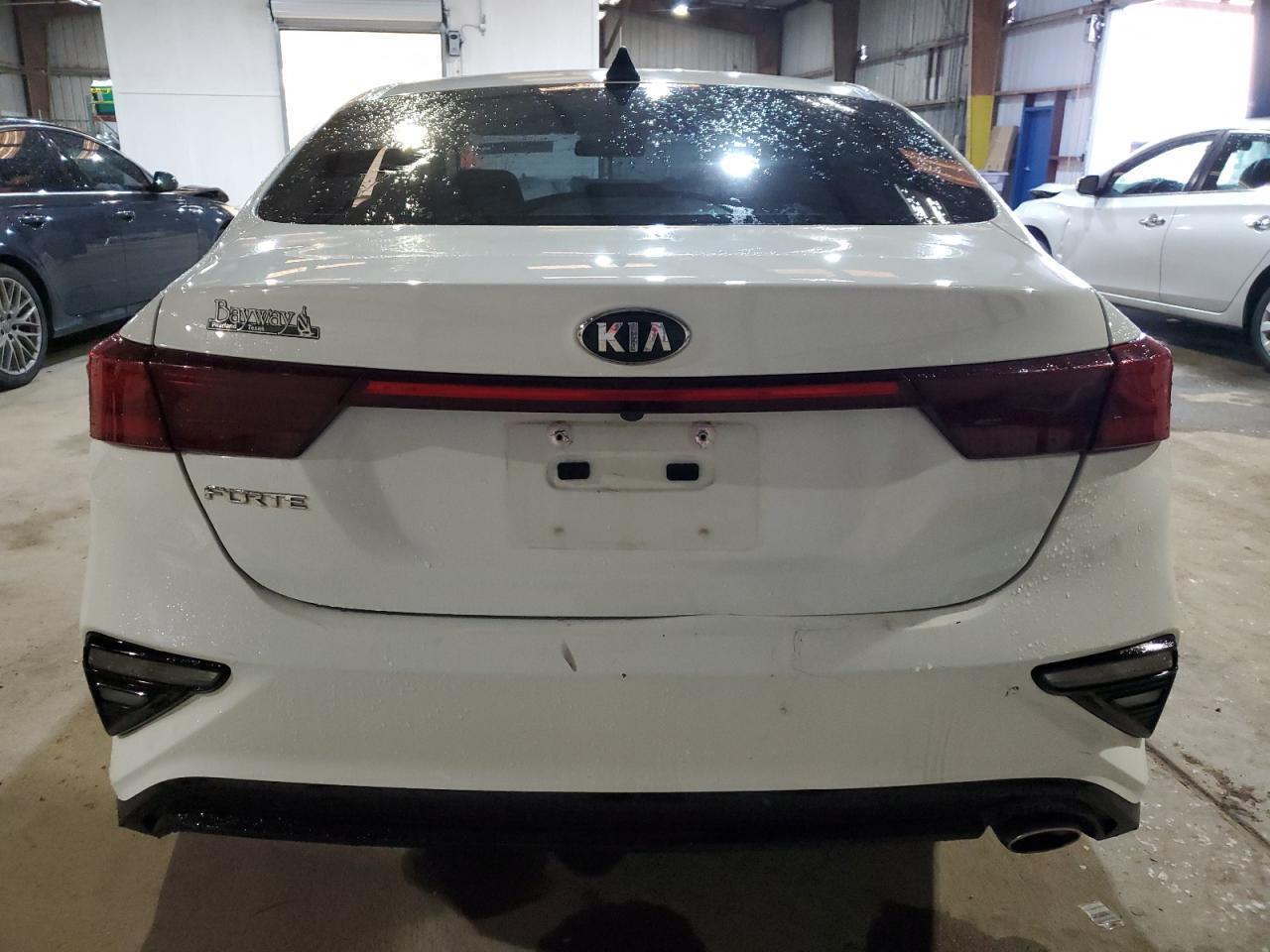 2021 KIA FORTE FE - Фото 6