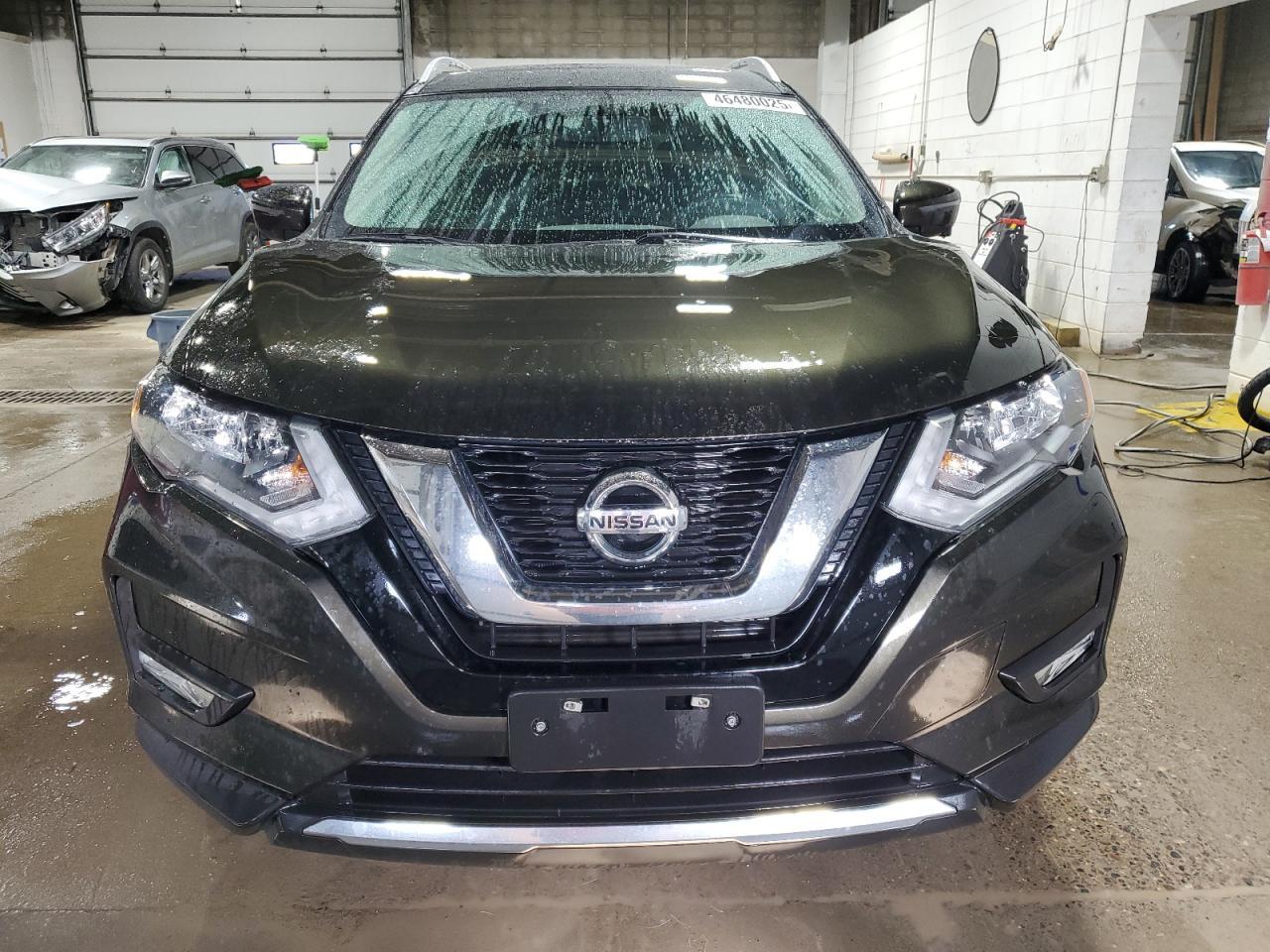 2017 NISSAN ROGUE SV - Image 5