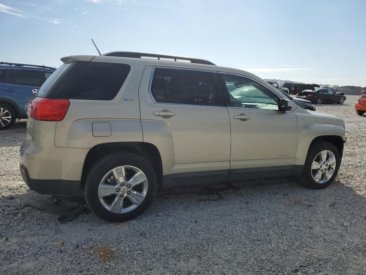 2014 GMC TERRAIN SL - Image 3