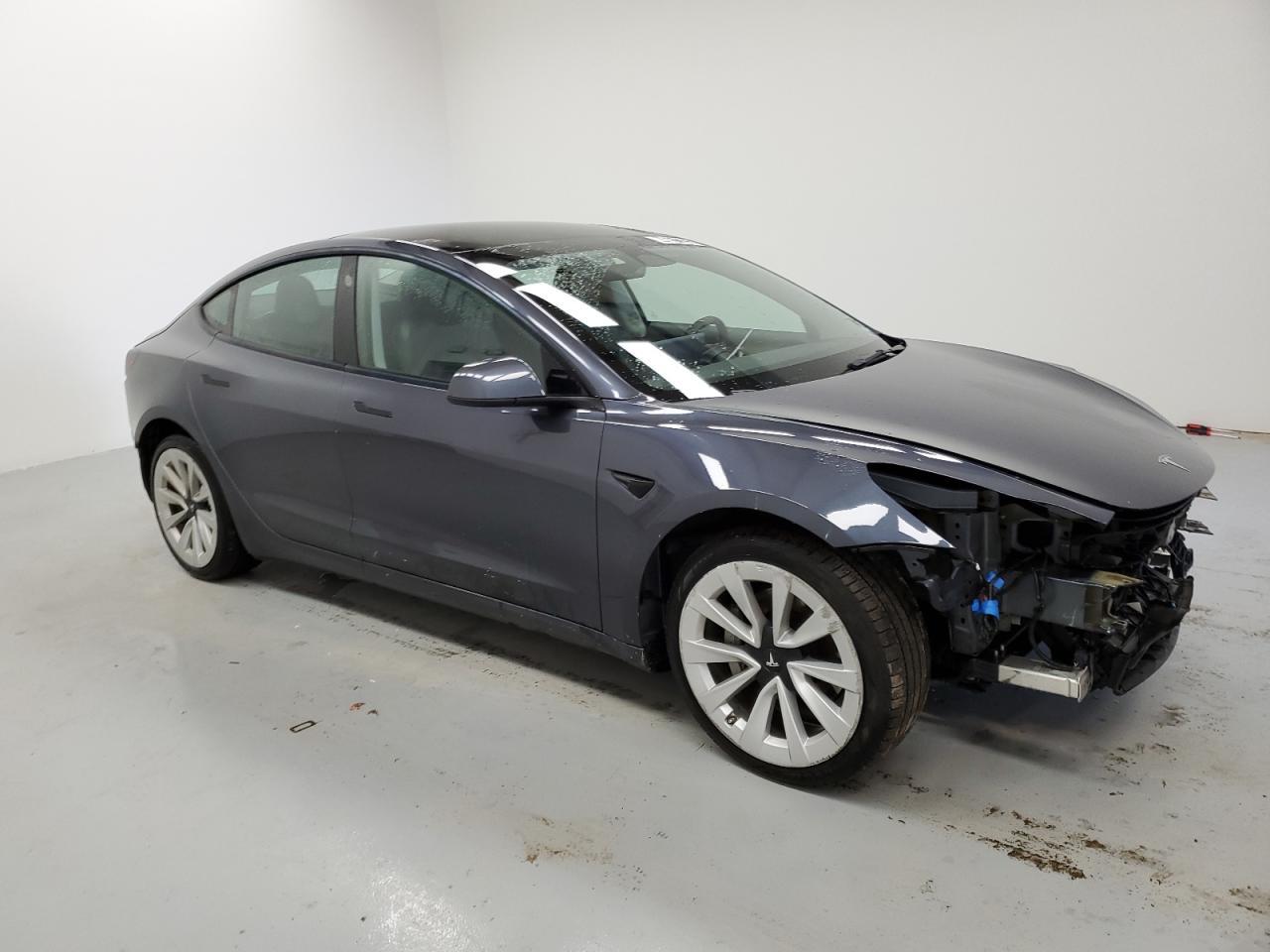 2022 TESLA MODEL 3 - Image 4
