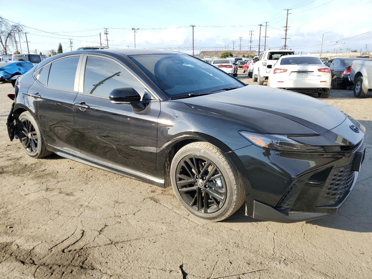 2025 TOYOTA CAMRY XSE - Фото 4