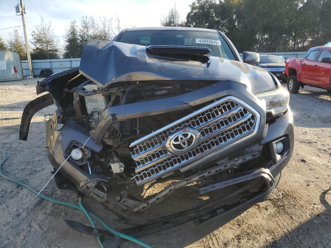 2016 TOYOTA TACOMA DOU - Image 5