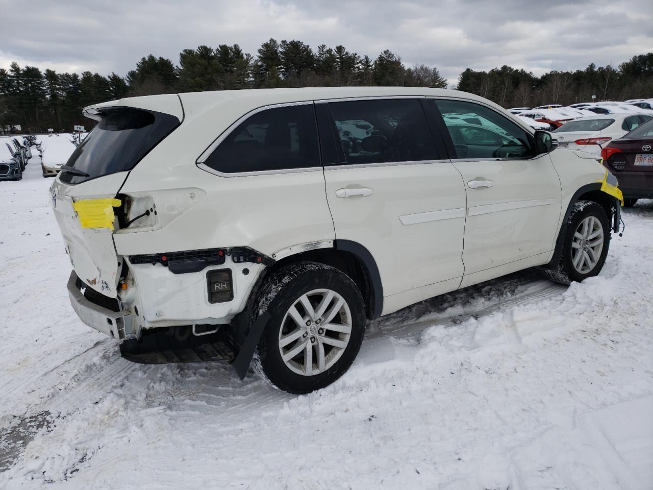 2015 TOYOTA HIGHLANDER - Image 3