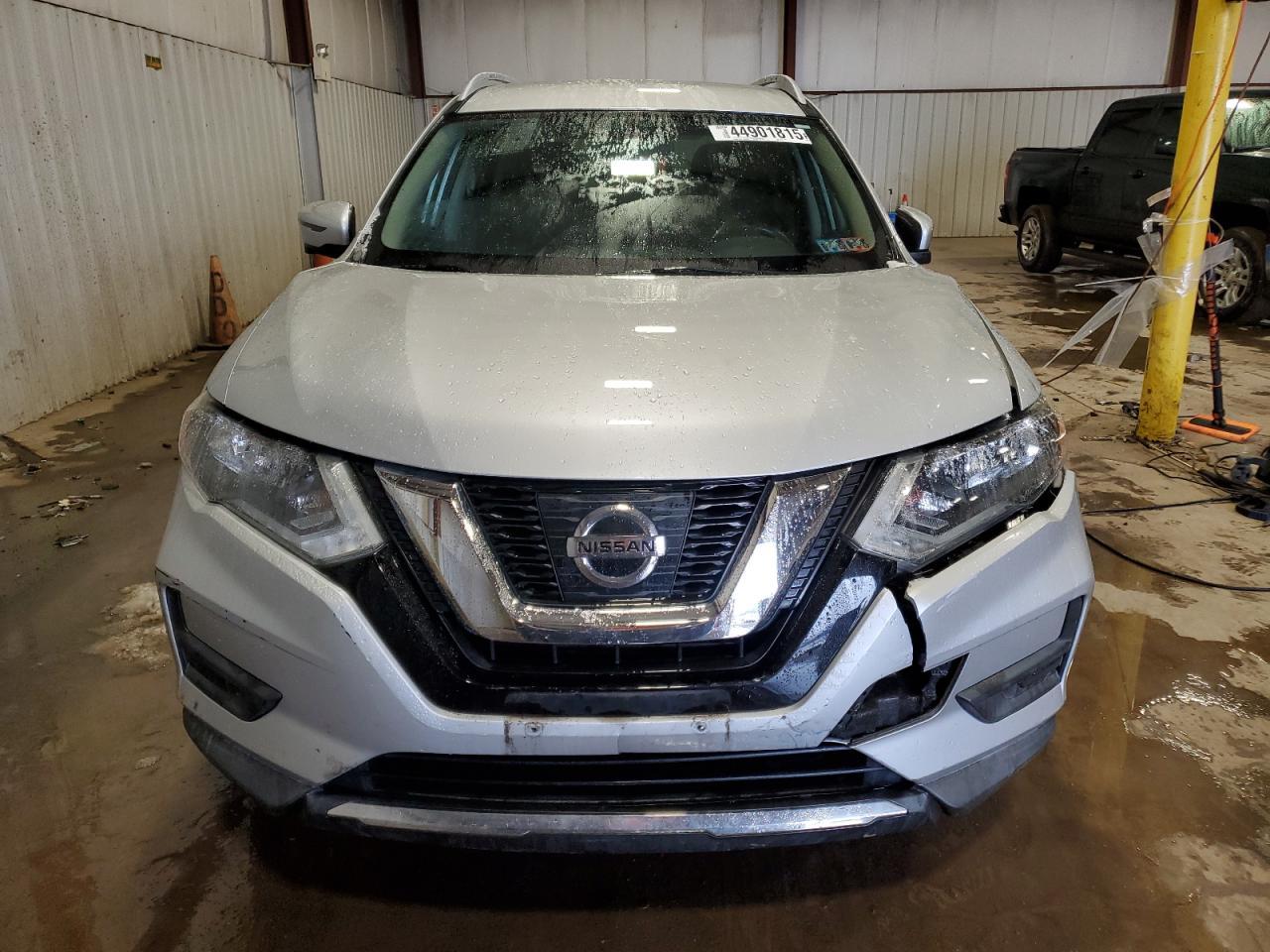2017 NISSAN ROGUE SV - Image 5