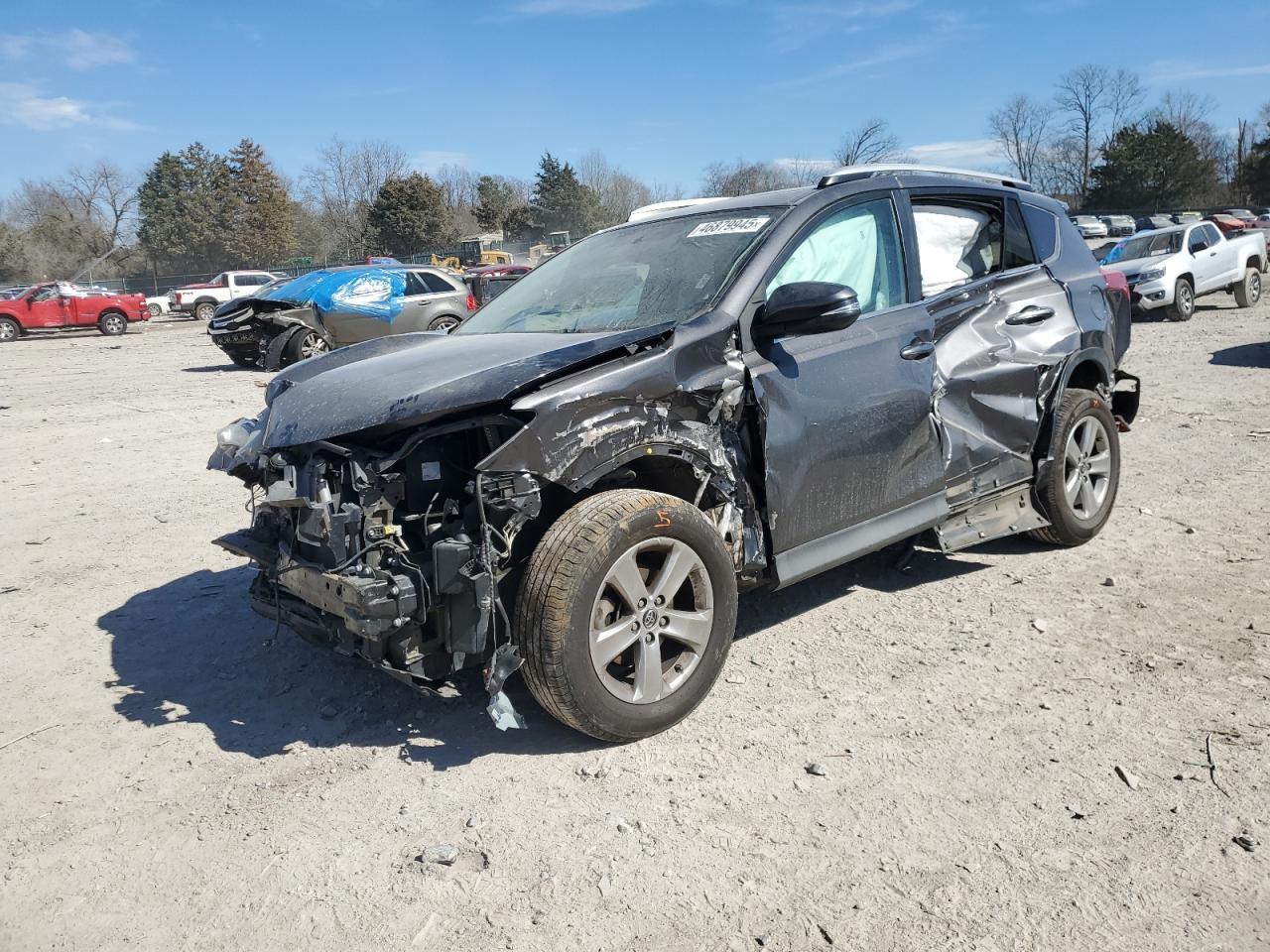 2015 TOYOTA RAV4 XLE