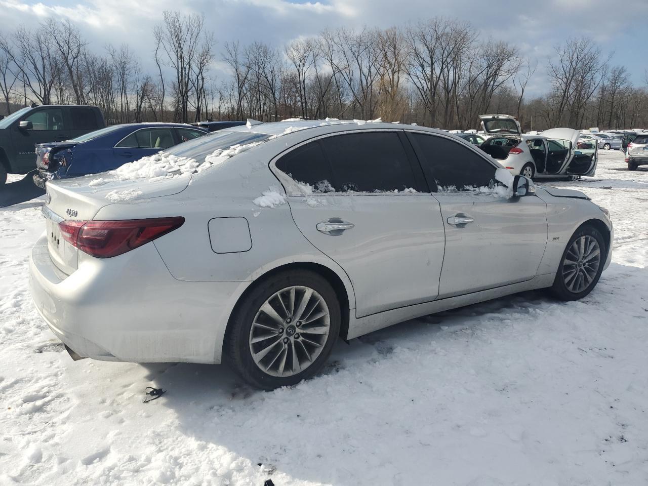 2018 INFINITI Q50 LUXE - Image 3