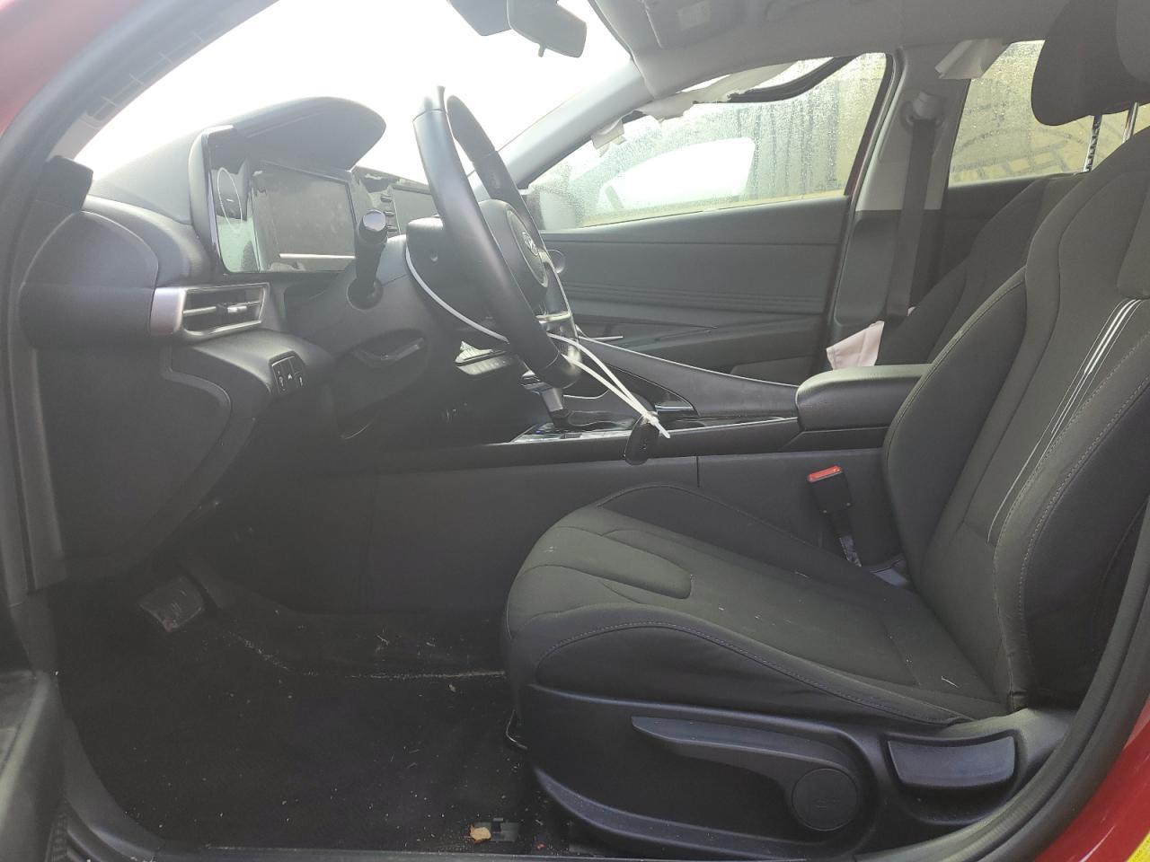 2022 HYUNDAI ELANTRA SE - Фото 7