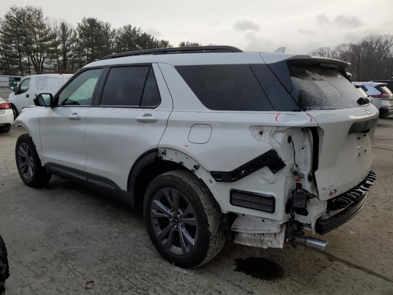 2022 FORD EXPLORER X - Фото 2
